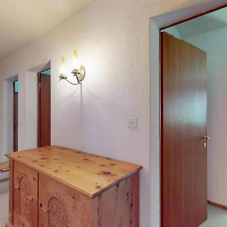 Abitaziun Funtauna 15a - Apartmán Svatý Mořic