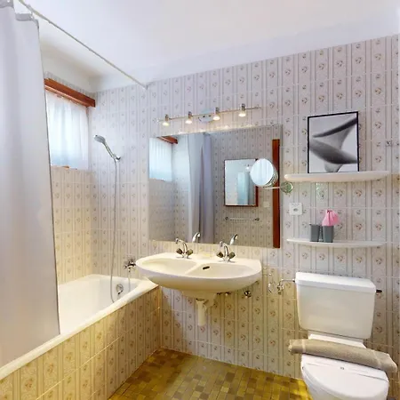 Abitaziun Funtauna 15a - Apartmán Svatý Mořic