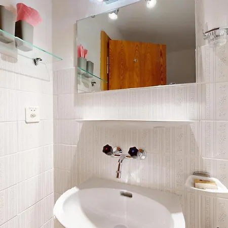 Abitaziun Funtauna 15a - Apartmán *